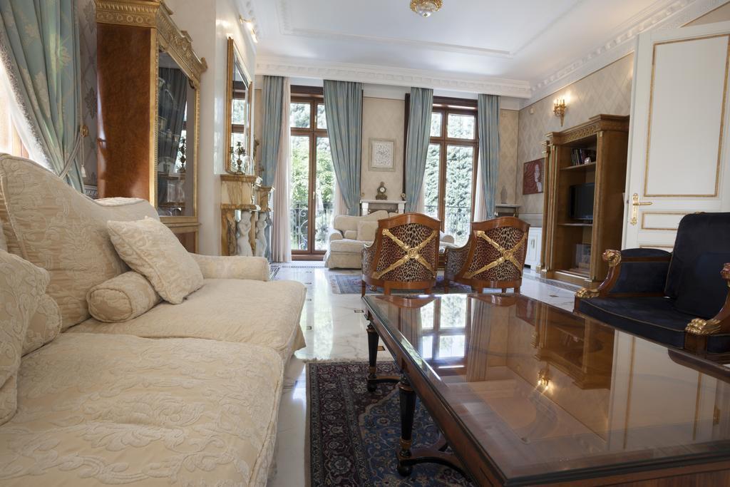Villa Jelena Belgrad Exteriör bild